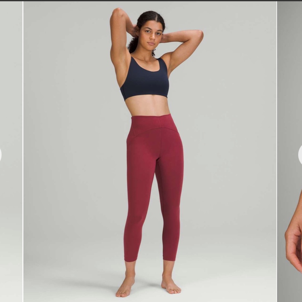 Lululemon InStill High-Rise Tight 25"
Mulled Wine size 2