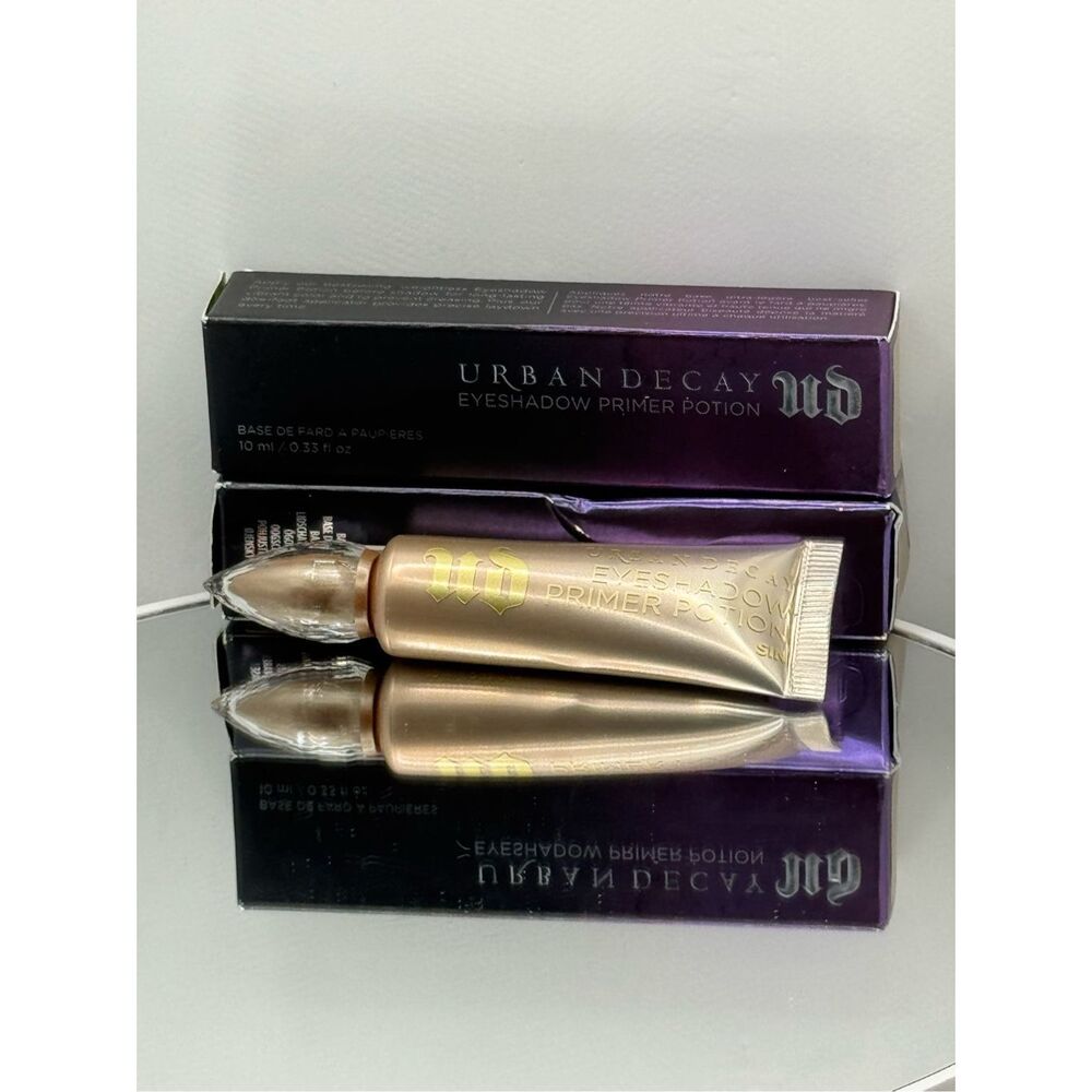 Urban Decay Eyeshadow Primer Potion- Sin