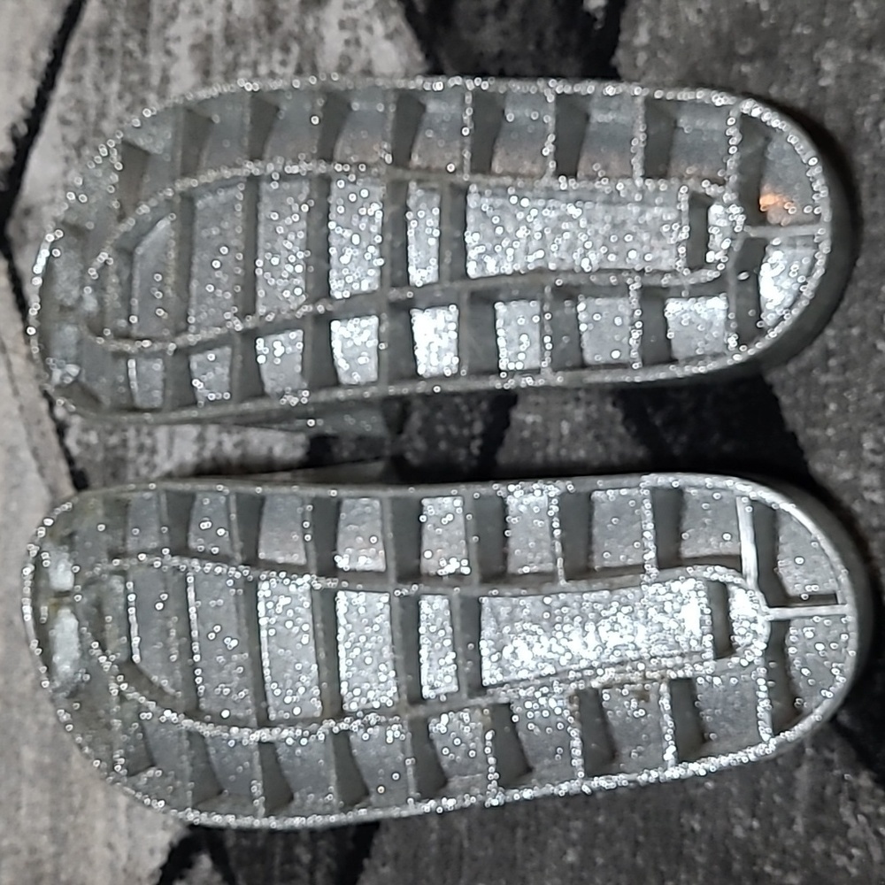 VS PINK SILVER GLITTER SLIDES SANDALS - Picture 8 of 9