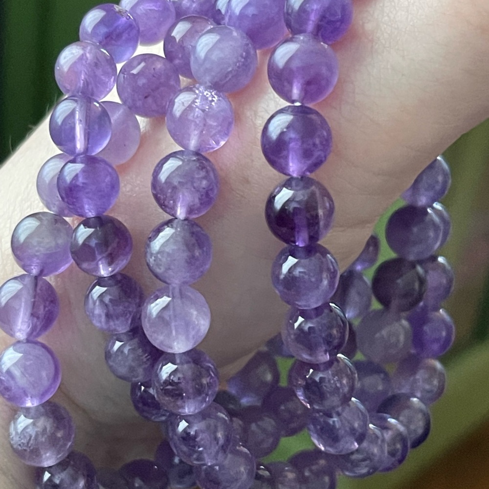 Amethyst gemstone bracelet