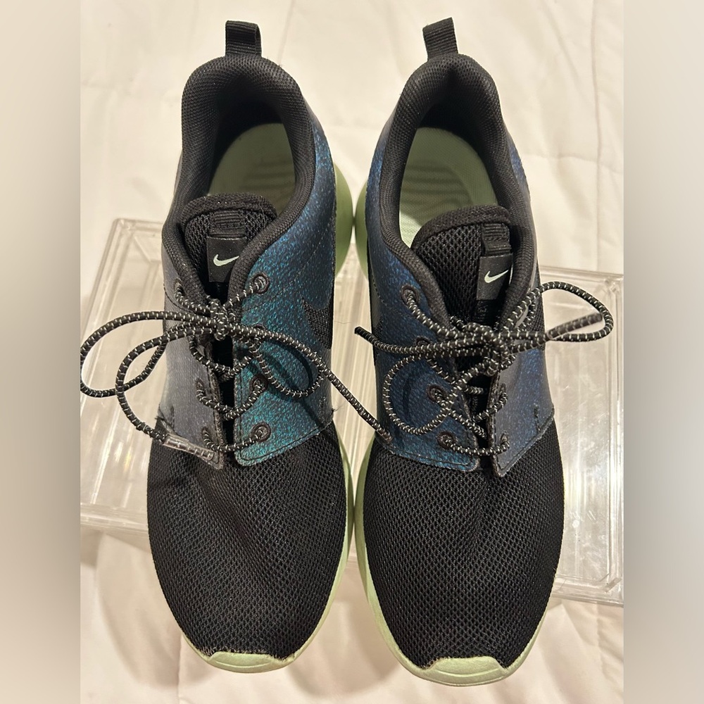 Nike Roshe Teal & Black Sneakers Size 8 - Picture 4 of 8
