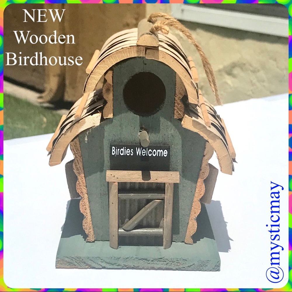 NEW 7” High Green Wooden Birdhouse Hanging Bird Feeder for Garden Yard Lawn