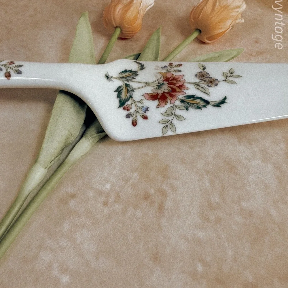 Floral Hand Painted Porcelain Cake Server Andrea by Sadek - Picture 2 of 4