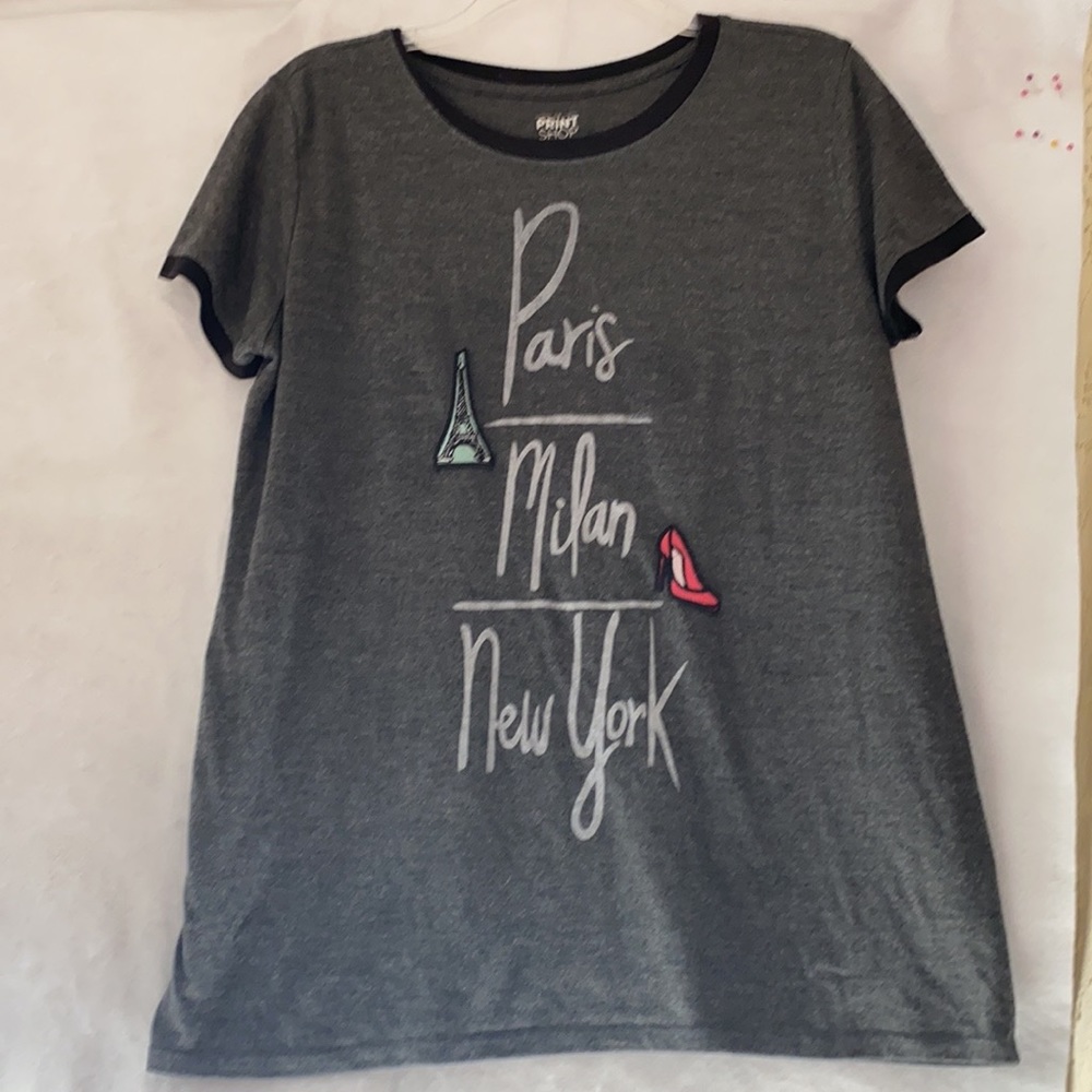 Gray Round Neck T-shirt Milan Paris New York
