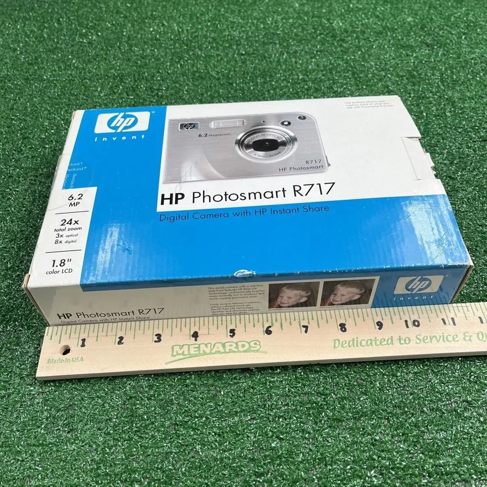 HP PhotoSmart R707 5.1MP Digital Camera With HP Instant Share For Parts - Picture 16 of 16