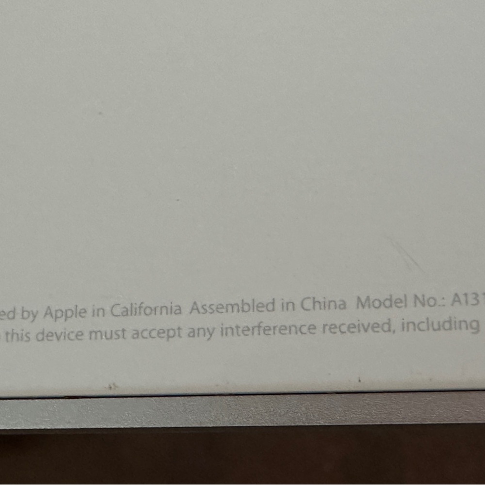 Apple Bluetooth Model Magic A1314 Wireless Keyboard - Picture 10 of 13