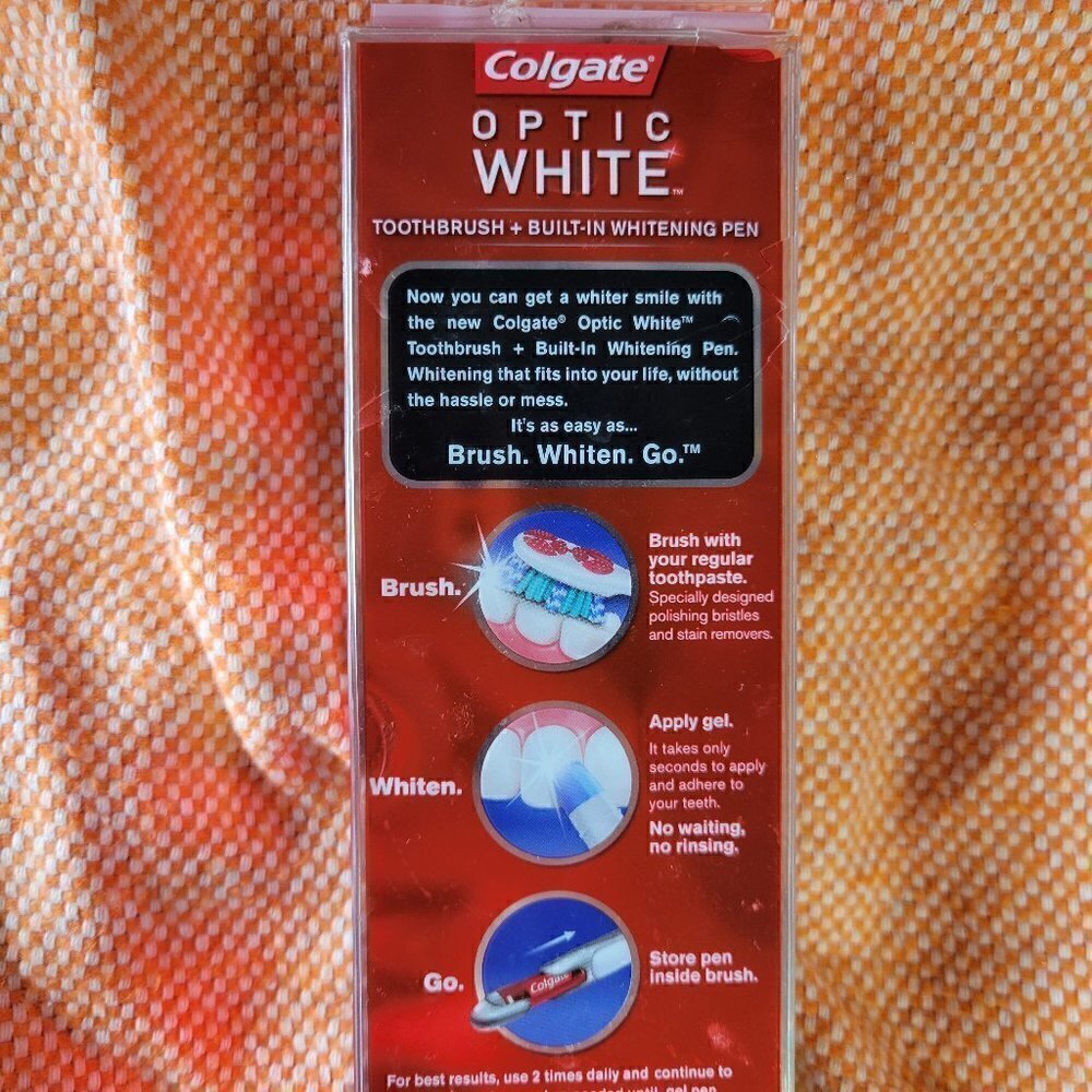 COPY - NWOT Colgate Optic White Toothbrush+Built In Whitening Pen Travel Size - Picture 3 of 8