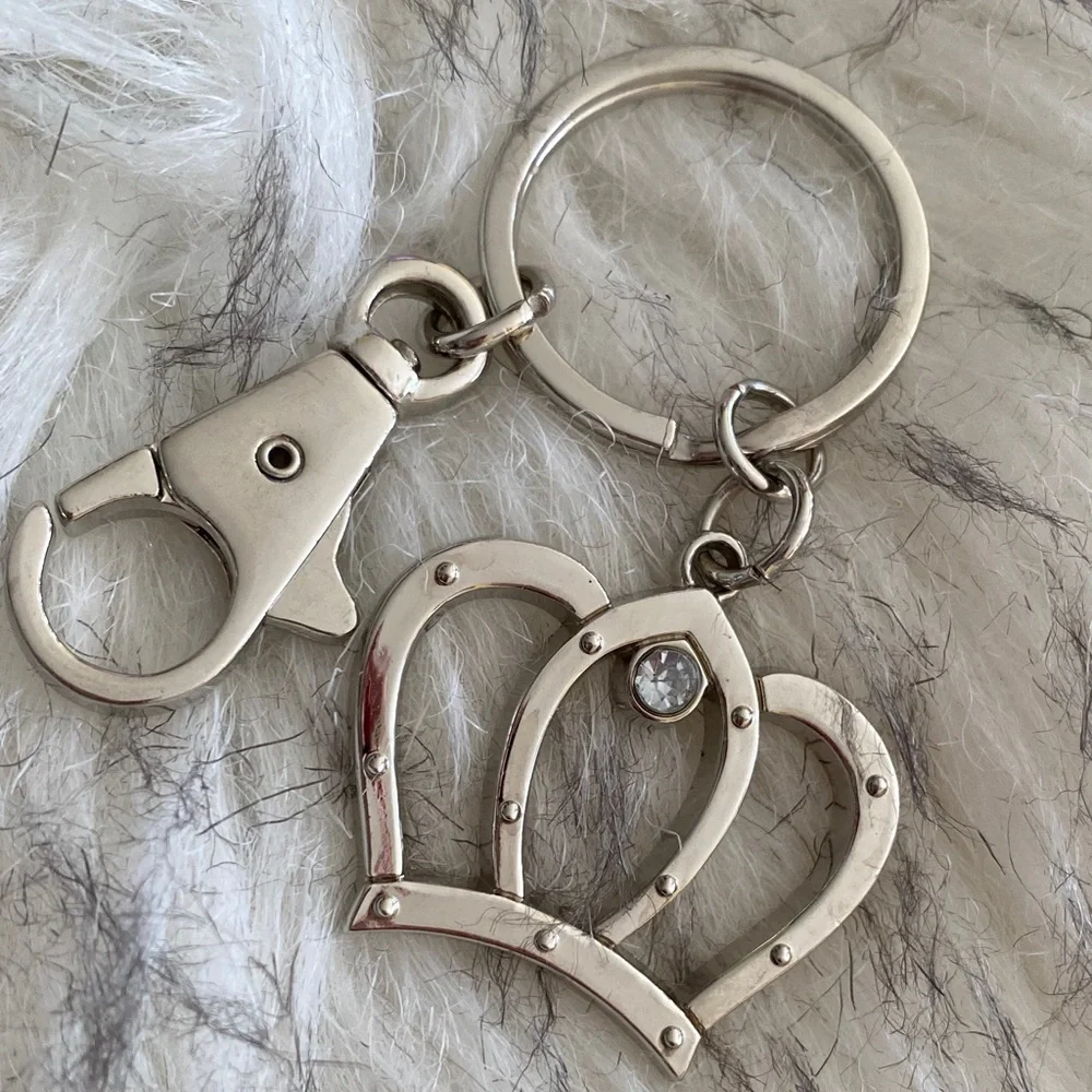 Silver Crown Keychain - Picture 5 of 5
