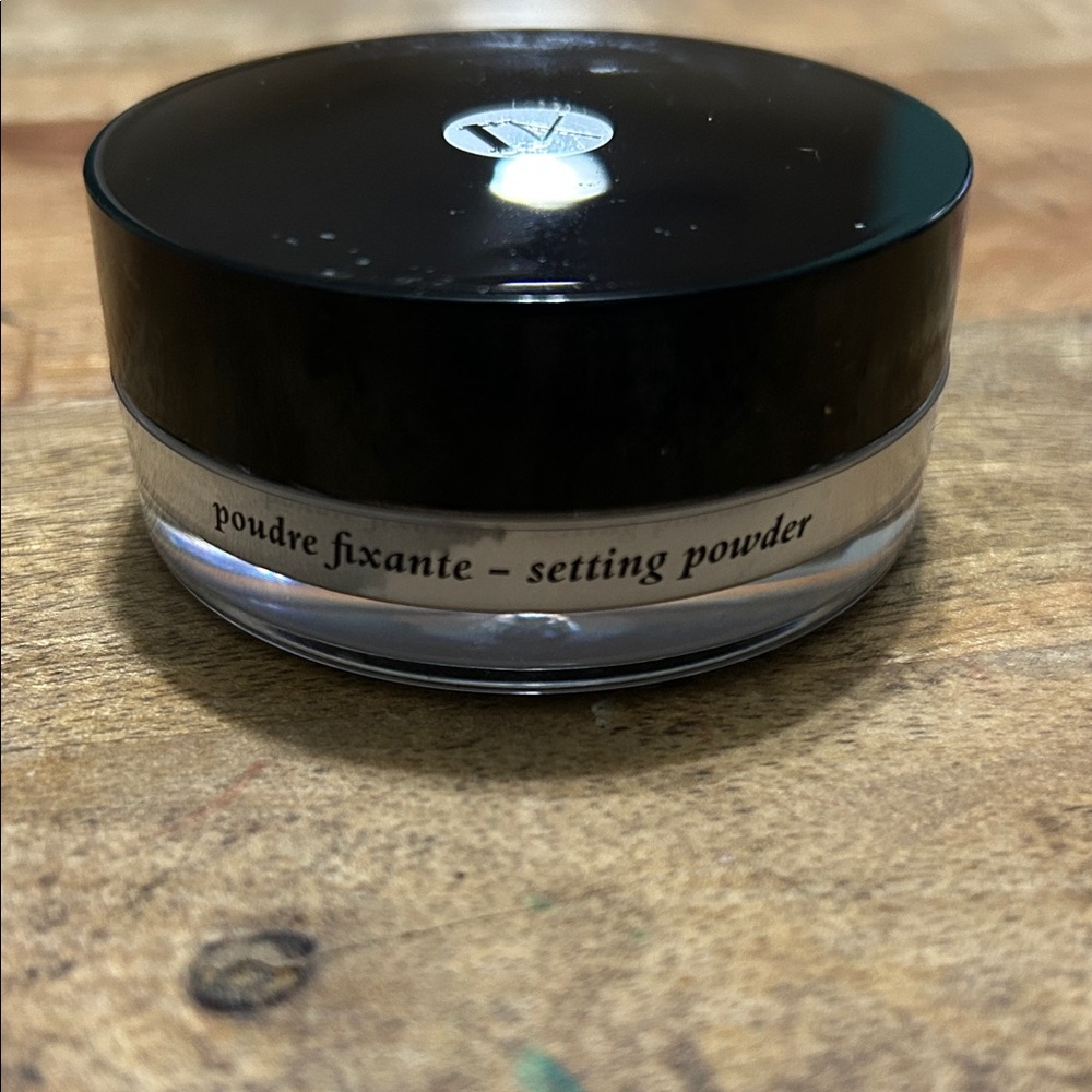 Viseart VSPO1 Setting Powder - Picture 2 of 5