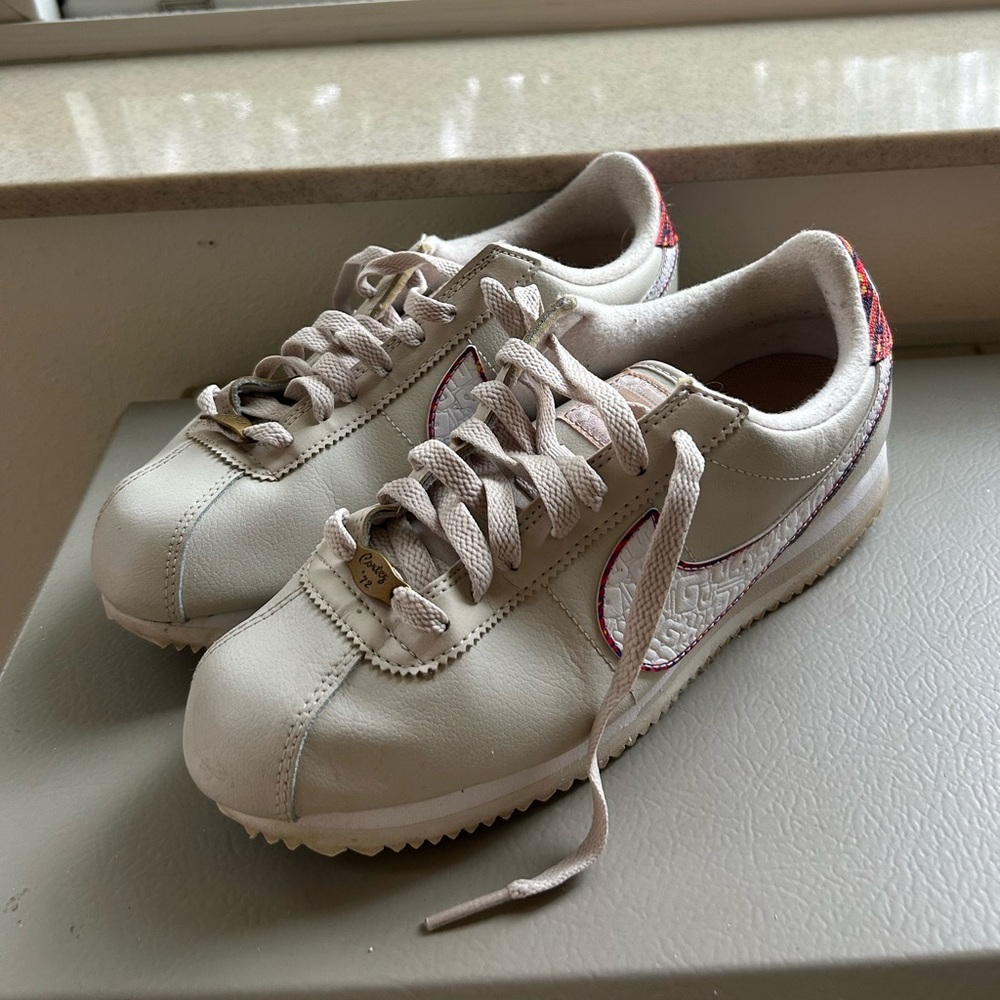 Nike Southwestern Cortez 72