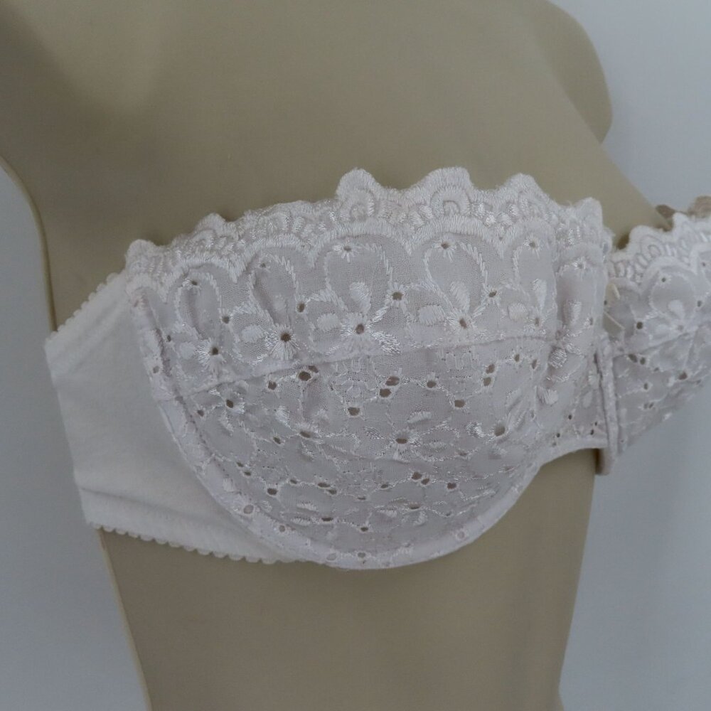 Gilligan & Omalley 36B Bra White Eyelet Lace Scallop Trim Strapless Underwire - Picture 2 of 12
