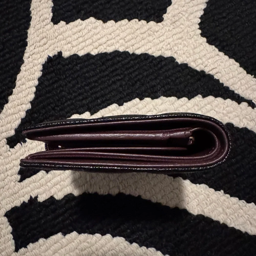 CHANEL Classic Passport Holder and Wallet - Picture 5 of 5