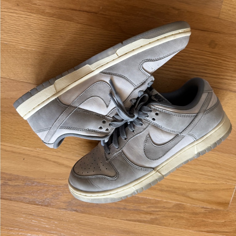 Nike Dunk Low Womens