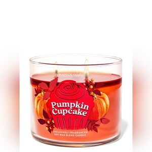 Bath & Body Works Pumpkin Cupcake 3-Wick Candle