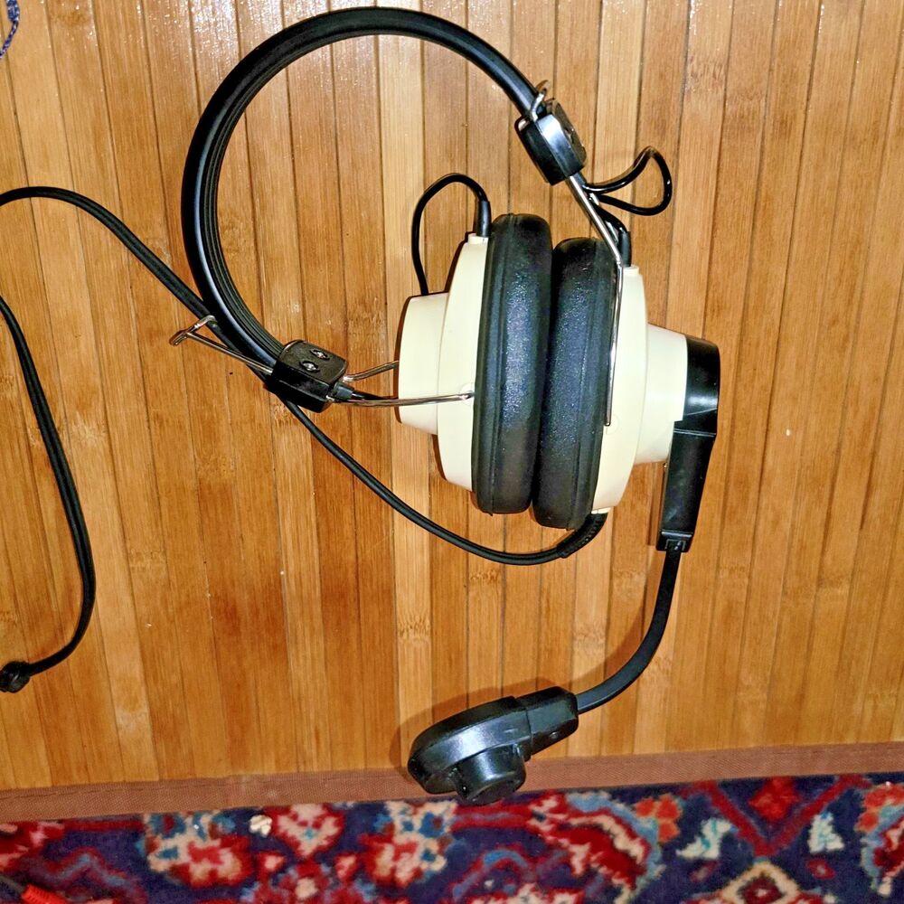 Vintage Bell & Howell Headphones w/ Mic Mono model 715305 Retro Ear-Cup Look New