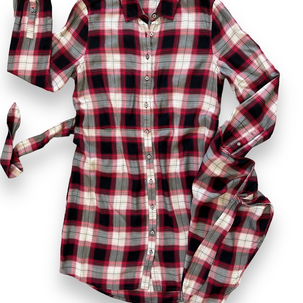 UNTUCKIt Plaid Rachel Wrap Dress in Red and Black Plaid, Size XS - Picture 8 of 15