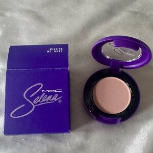 MAC x Selena Collection ⭐️ - Missing My Baby Eyeshadow