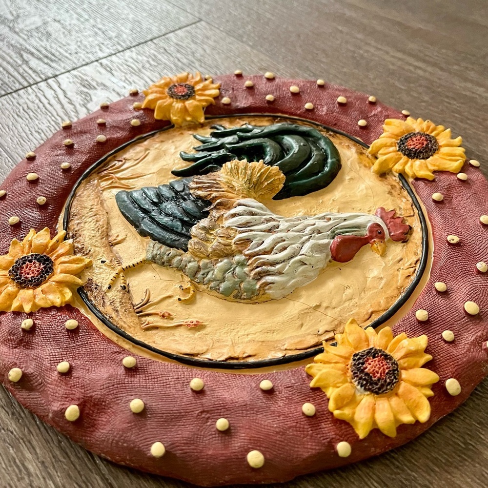 Decorative Rooster Plate with Sunflowers - Picture 6 of 7