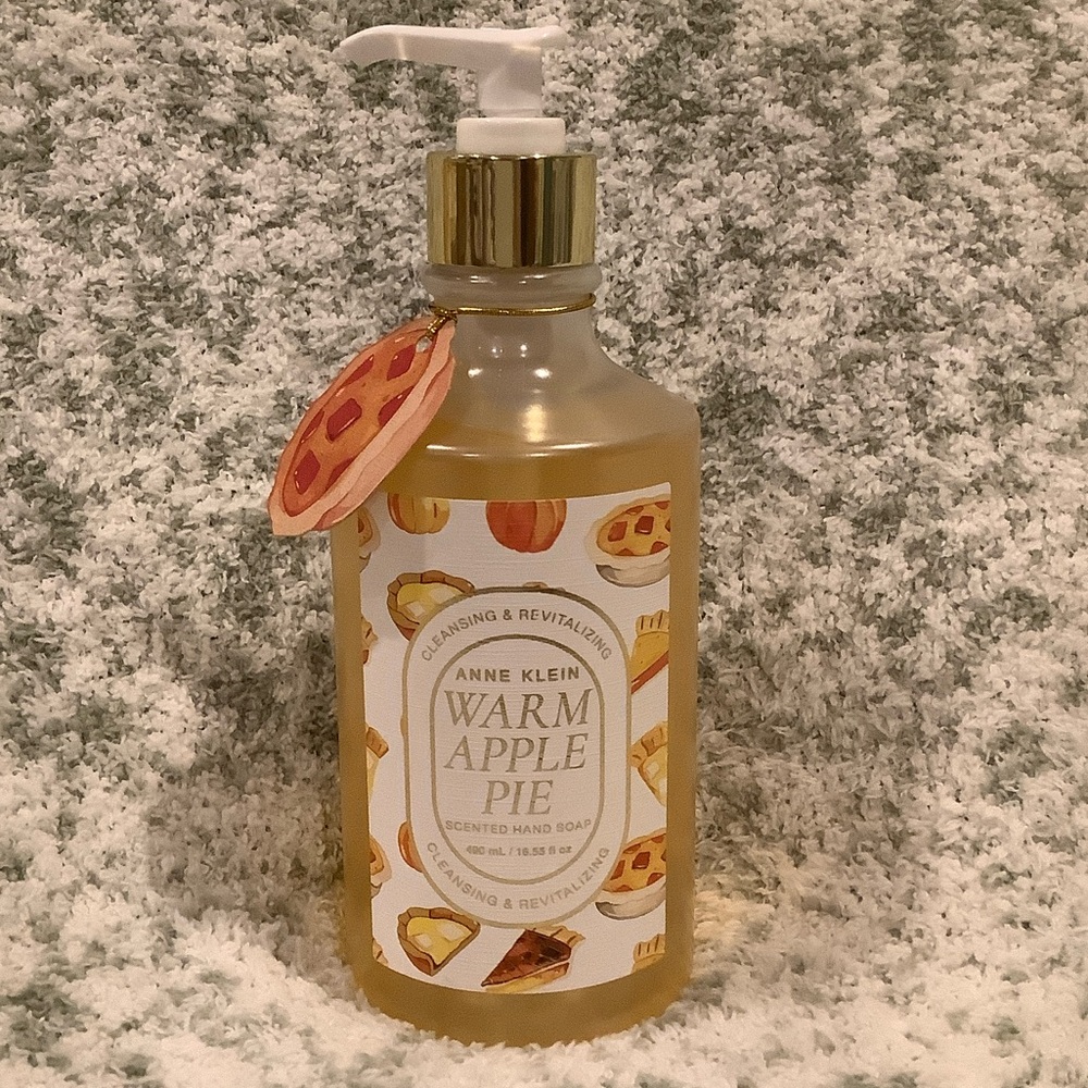 Anne Klein Scented Warm Apple Pie Hand Soap NWT 16.55 oz