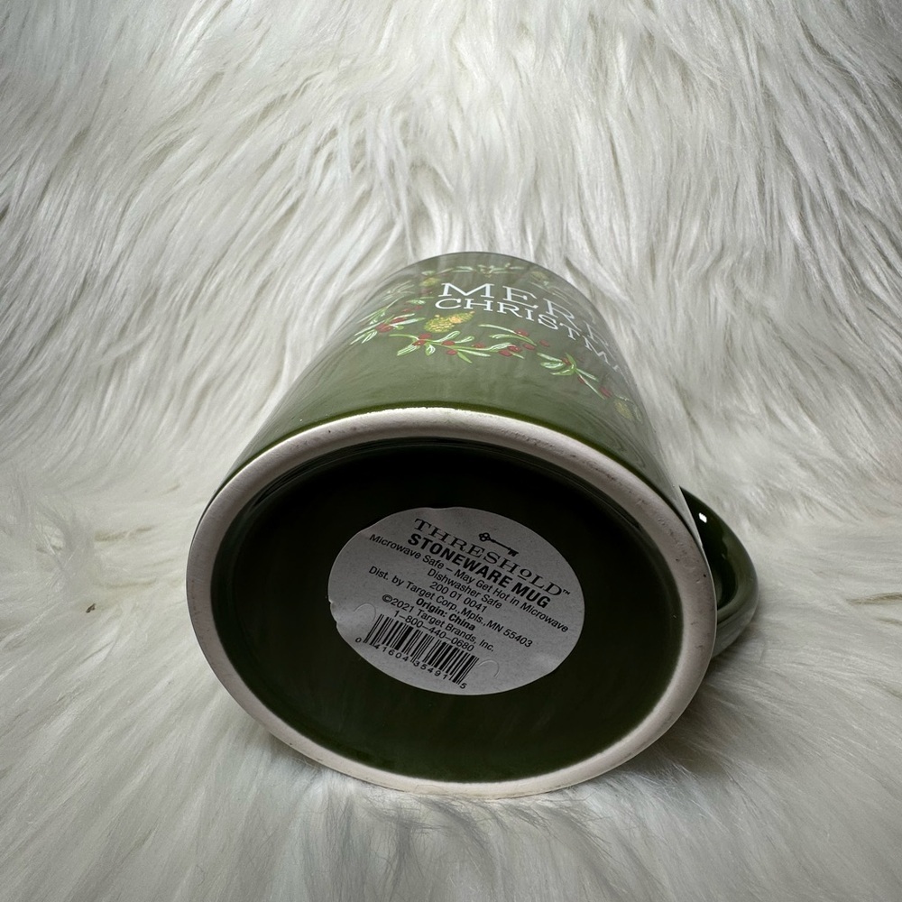 Threshold Green Merry Christmas Mug - Picture 3 of 4