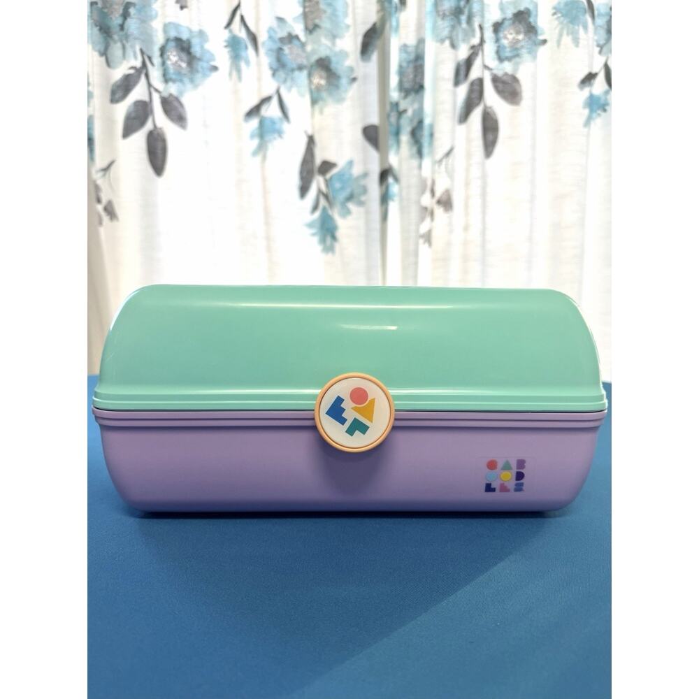 Caboodles On-The-Go Girl Case Seafoam Teal Lid & Lavender Base Vintage 1990’s