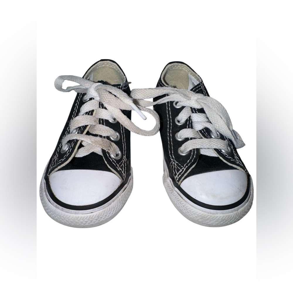 Converse Chuck Taylor All Star low-top sneakers Kids Size 5 Black