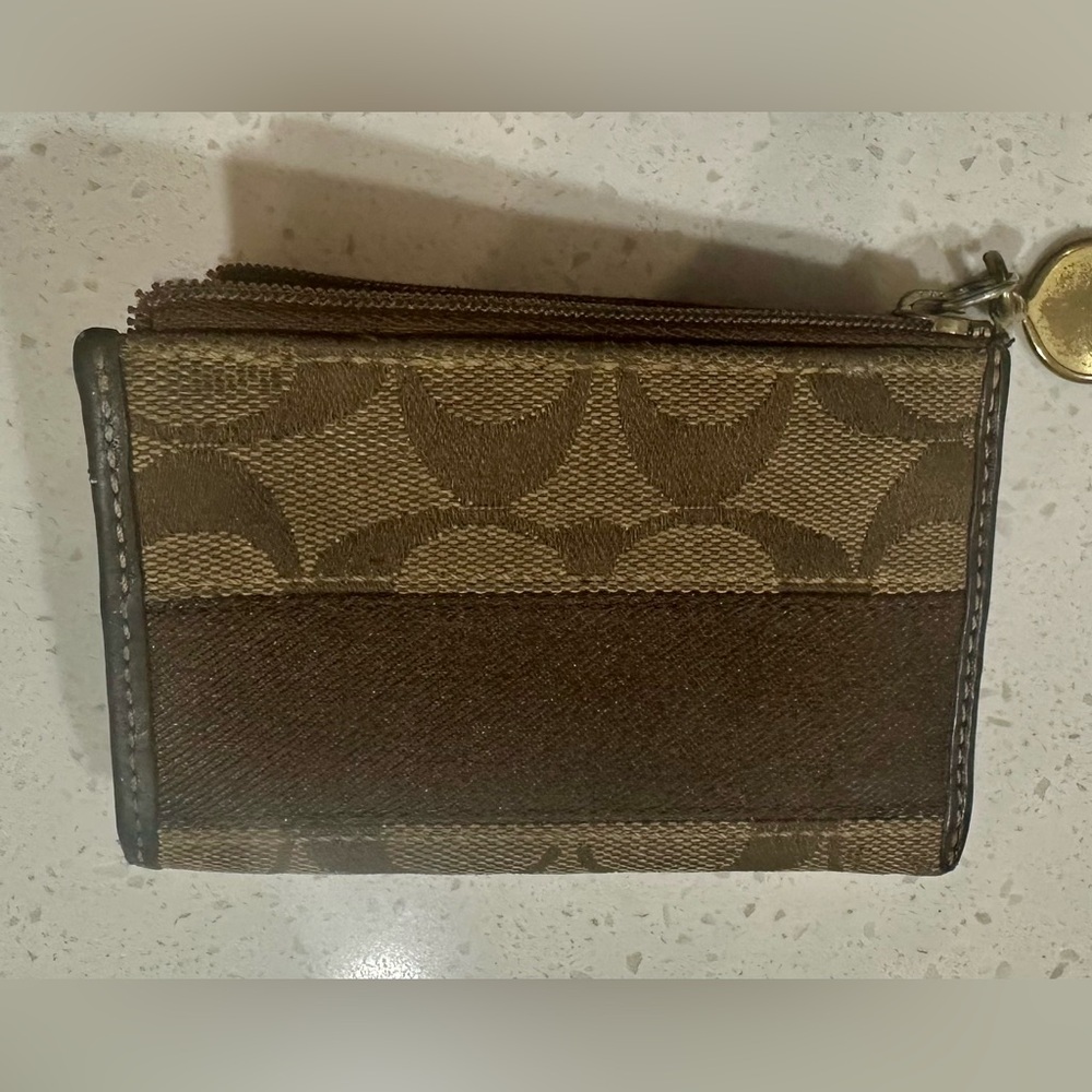 Classic Coach Chocolate Brown & Tan mini wallet!