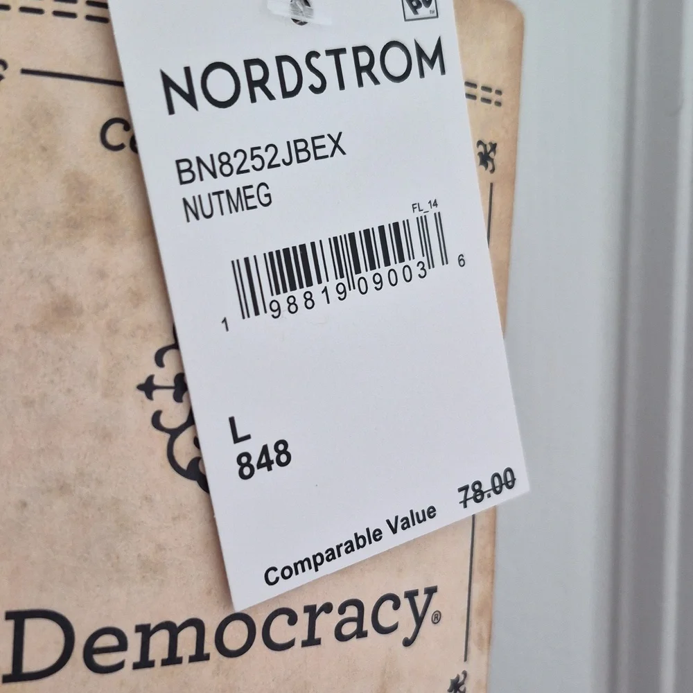 NWT Democracy Brown Cargo Pants for Women - Picture 2 of 6
