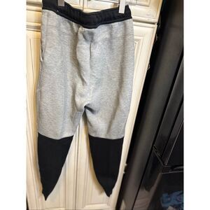 Nike Kids Joggers in Gray and Black