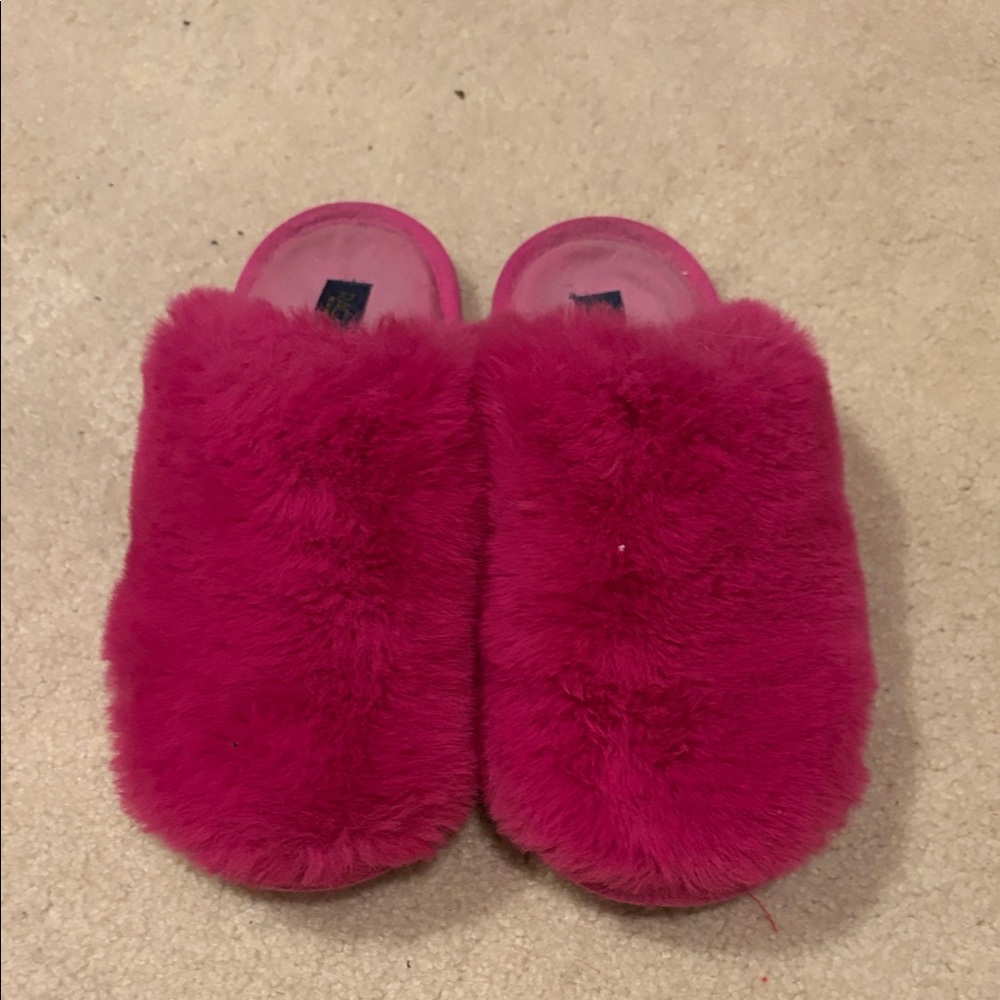 Rachel Roy Fuzzy Pink Slippers