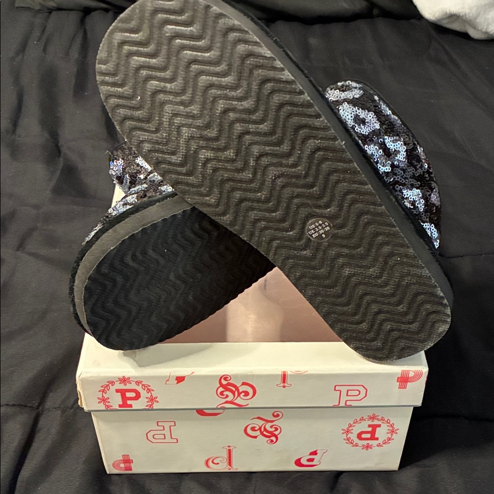🎀 Victoria's Secret PINK Ankle Booties 🎀 - Picture 6 of 6