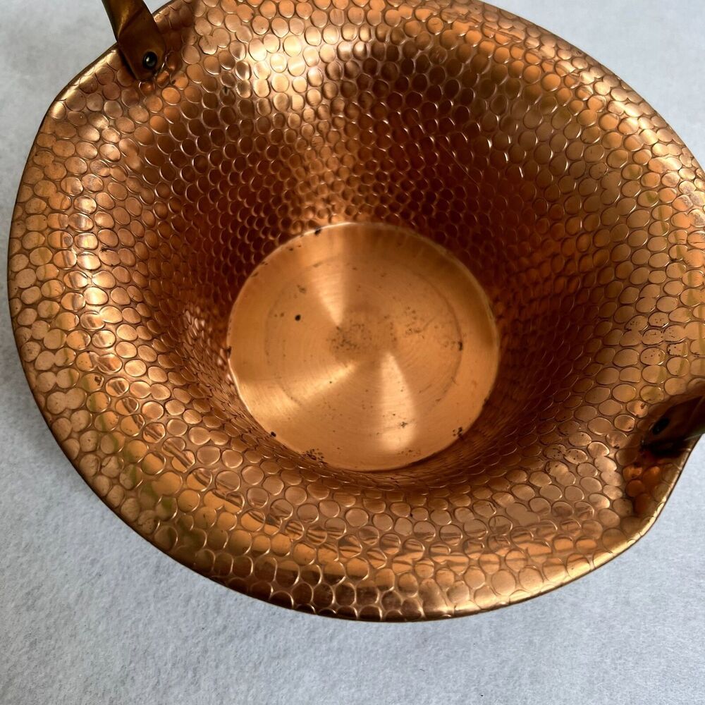 Vintage Coppercraft Guild Hammered Copper Basket - Picture 3 of 7