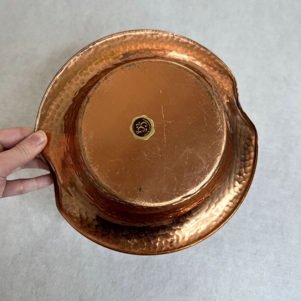 Vintage Coppercraft Guild Hammered Copper Basket - Picture 5 of 7