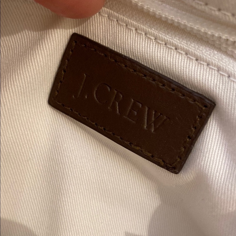 J. Crew Elegant Cream Summer Handbag. Style 93264 - Picture 4 of 9