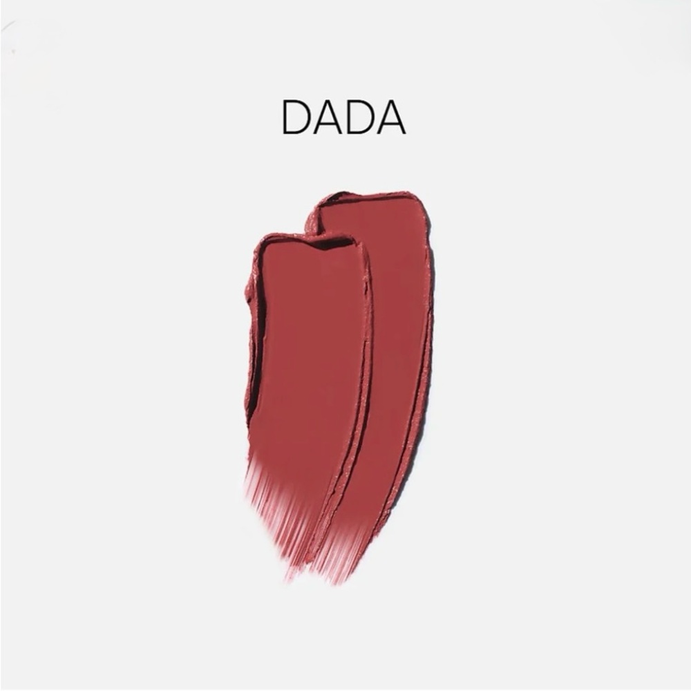 Saie Blur Matte Blurring Lipstick in DaDa (BNIB) - Picture 2 of 7