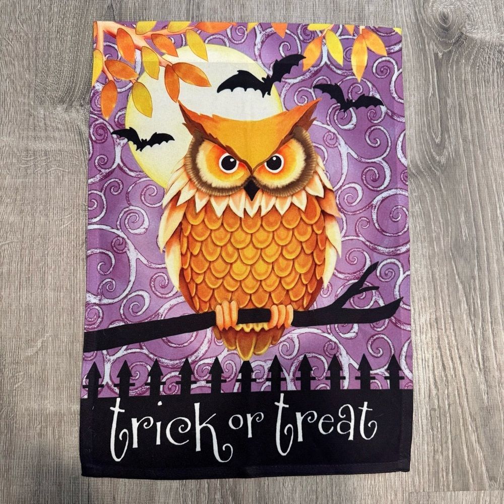 Halloween Owl “Trick or Treat” Garden Flag | Autumn Fall Spooky Haunted Bat