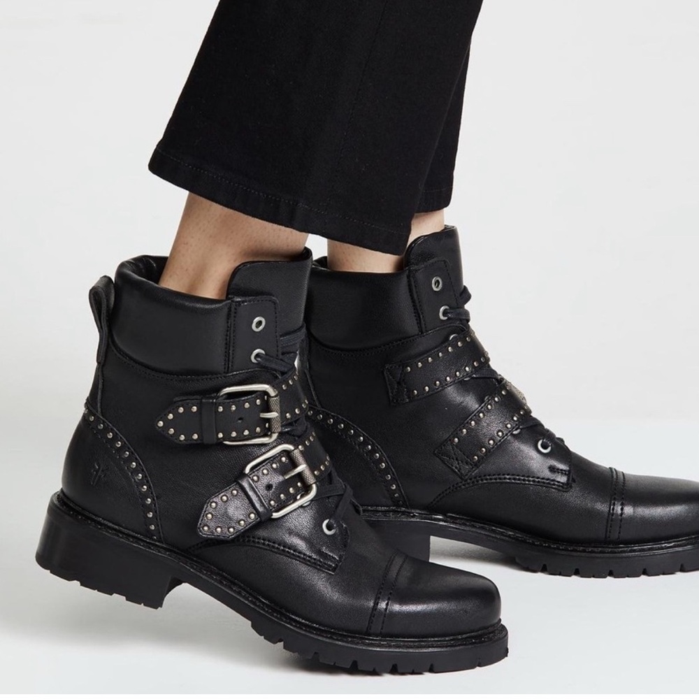 Frye Samantha BlackLeather  Studded Ankle Boots size 7.5