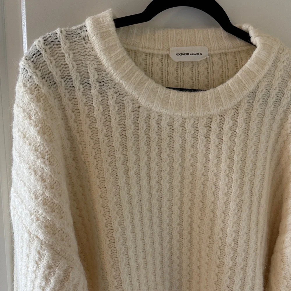 Goodnight Macaroon Textured Cream Sweater - Picture 3 of 5