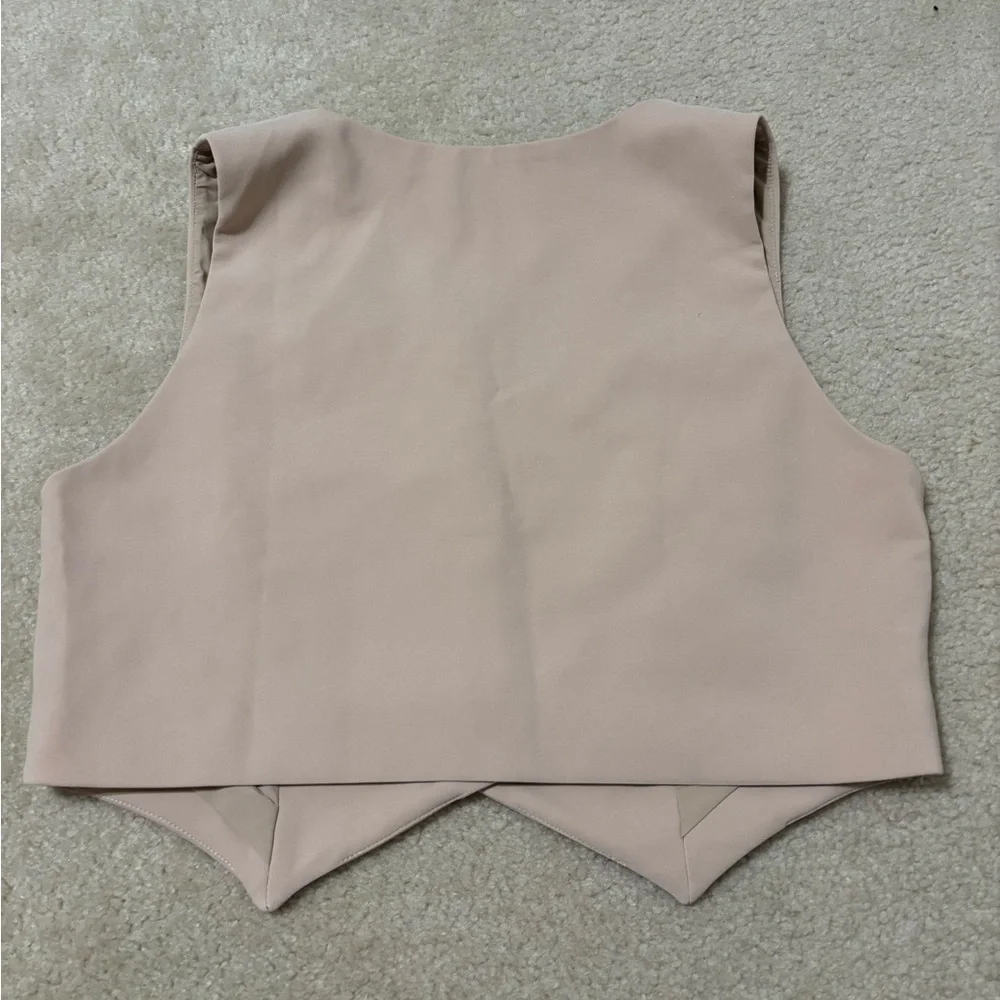 Princess Polly Cropped Vest - Picture 3 of 3