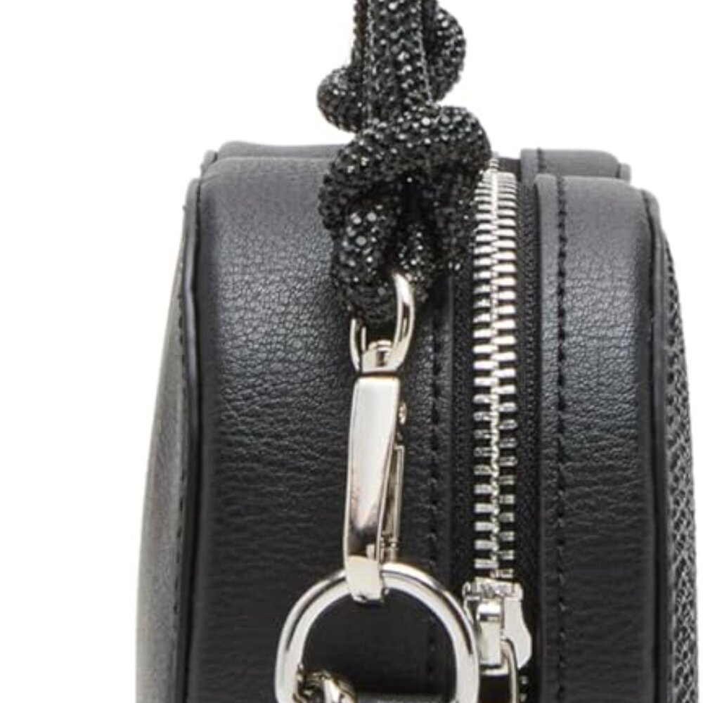 p Crossbody - Picture 5 of 7