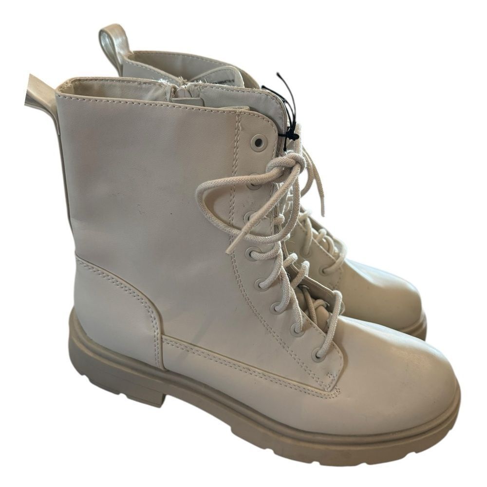 NEW No Boundaries Women's Combat Boots 12W - Picture 2 of 6