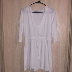 Magellan Outdoors White Apparel hooded Cinched Waist swimsuit cover M