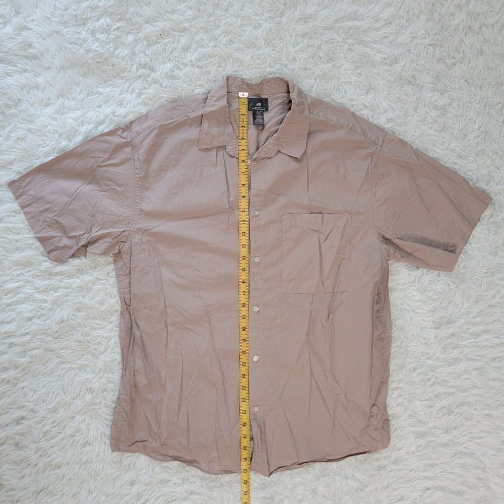 H&M Relaxed Fit Short Sleeve Men Button Down Shirt - Picture 4 of 6
