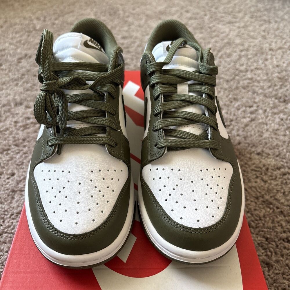 Nike Dunk Low Women's Green Medium Olive Sports Sneaker DD1503-120 Size 9 New