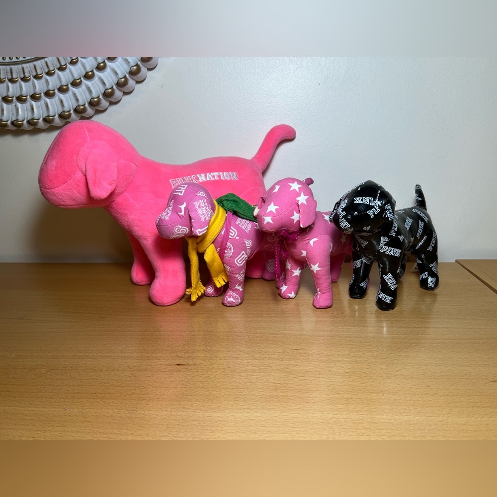Victoria’s Secret PINK dogs (set of 4)