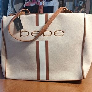 Bebe Women's Cream and Brown Tote Bag New 139