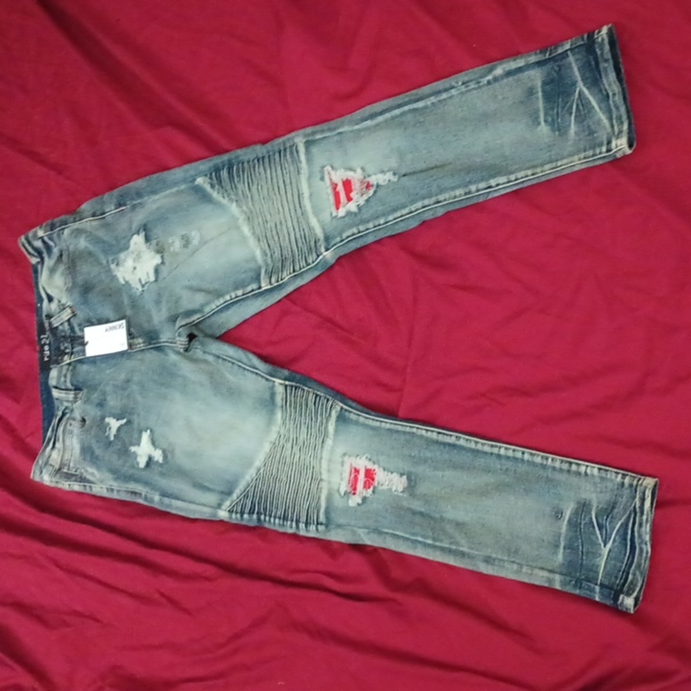 NWT Rue 21 Supreme Flex Blue Distressed Men's  Jeans 32/30 Red Detail New 👖