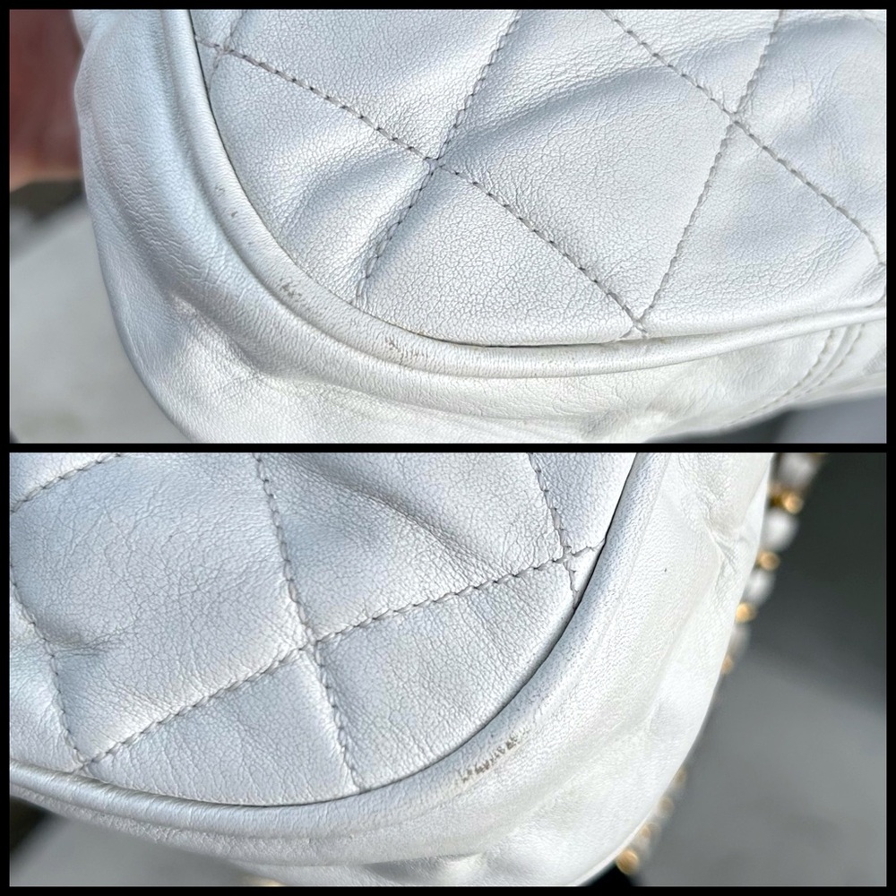 CHANEL White Quilted Bag with Gold Chain - Picture 6 of 11