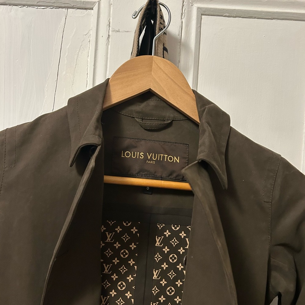 Louis Vuitton Brown Kids Raincoat - Picture 2 of 5