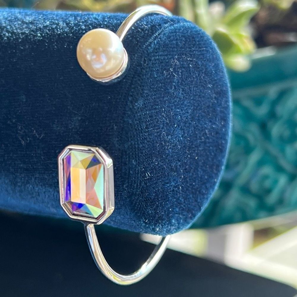 Prism Open Cuff Pearl Crystal 925 Silver Bracelet